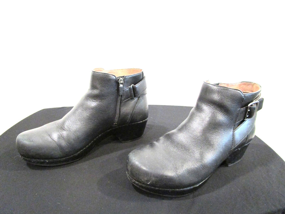 Dansko Black Leather Buckle Strap Zip Clog Ankle Boots Women 39 EU/8.5 US